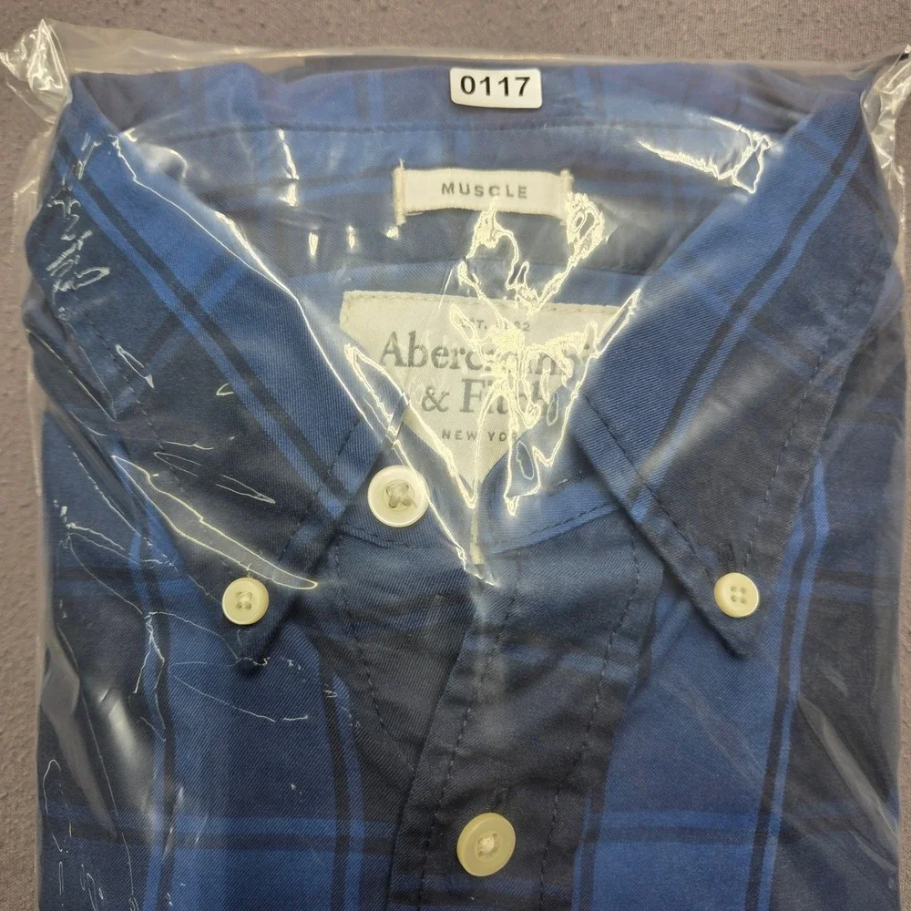 Abercrombie & Fitch Mens Muscle Fit Plaid Button Down Shirt Blue M 125161110